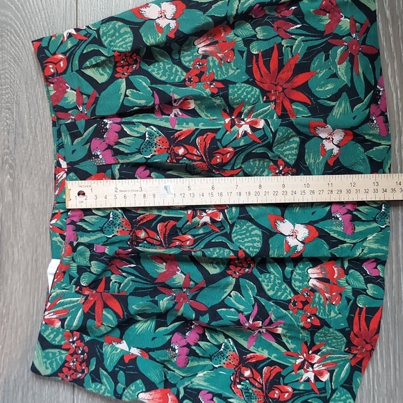 Zara | M Trafaluc collection tropical mini skirt - Picture 9 of 9